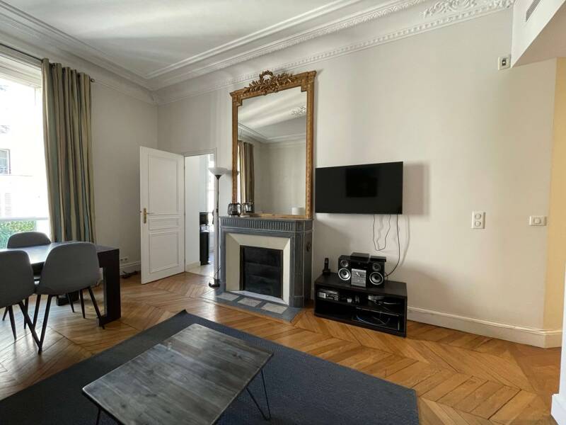 Maison à louer, 50m², PARIS 8E