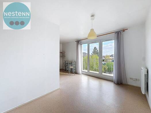 Appartement à louer 580 € 1 pièce 23 m² Étage 3/3 Centre Olivet 45160