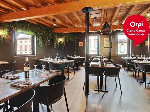Activités diverses à vendre Fonds de commerce 730 000 € Centre Ville Lavaur 81500