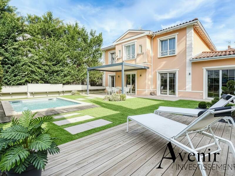 Maison à vendre, 254m², LYON 3E
