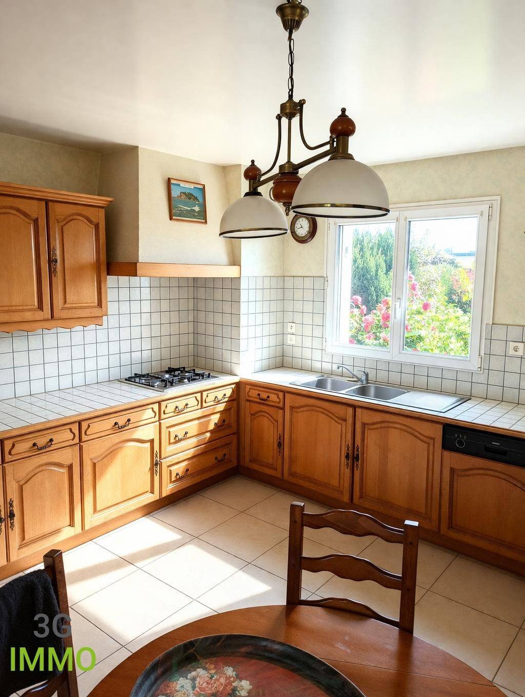 Maison à vendre, 193m², SAINT JOUAN DES GUERETS