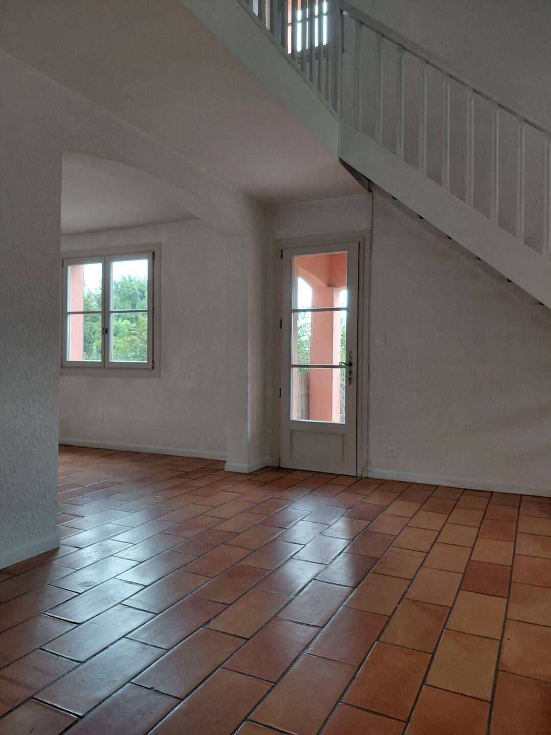 Maison à vendre, 145m², RESTINCLIERES