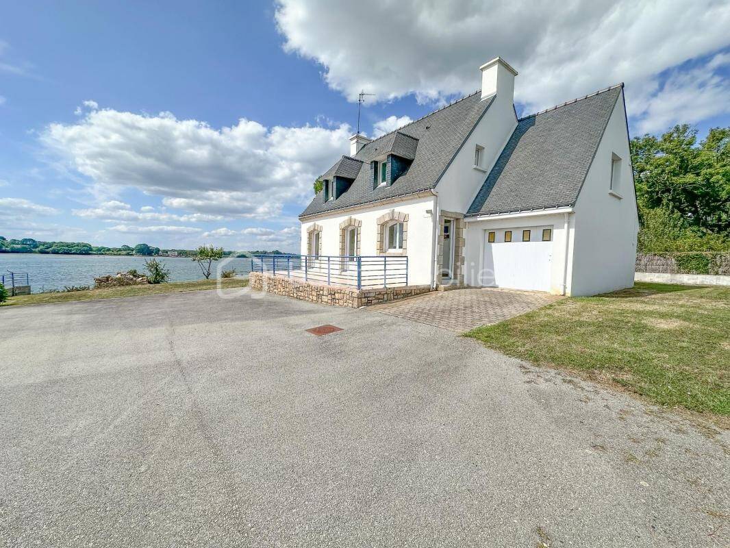 Maison à vendre, 102m², LOCOAL MENDON