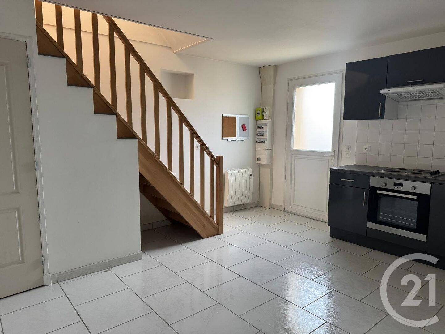 Maison à louer, 35m², SAINT REMY SUR AVRE
