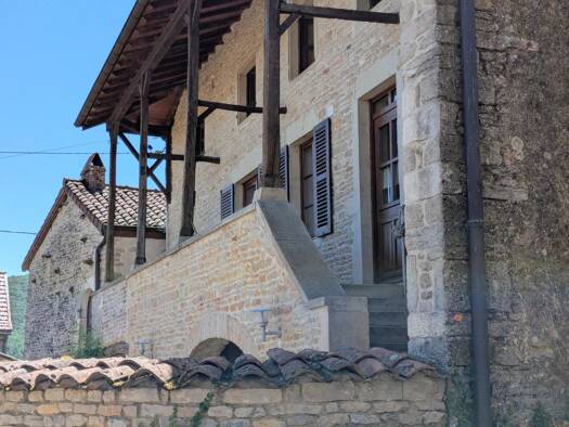 Maison à vendre 320 000 € 6 pièces 3 chambres 137 m² 270 m² de terrain Igé 71960