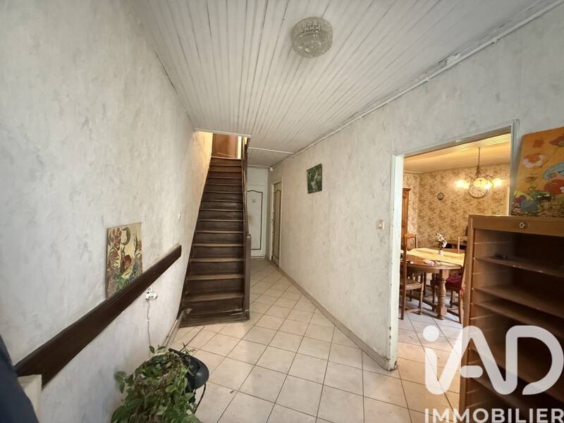 Maison à vendre, 142m², BIARD
