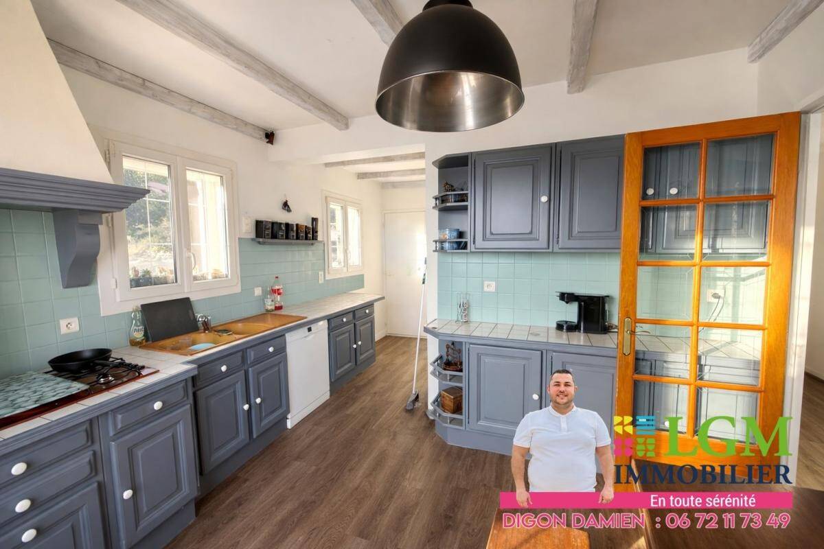 Maison à vendre, 126m², SAINT MARTIN DE VALGALGUES