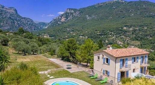 Maison à vendre, 195m², LE BAR SUR LOUP