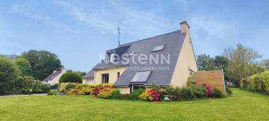 Maison à vendre 378 000 € 7 pièces 4 chambres 104 m² 1 750 m² de terrain Locqueltas 56390