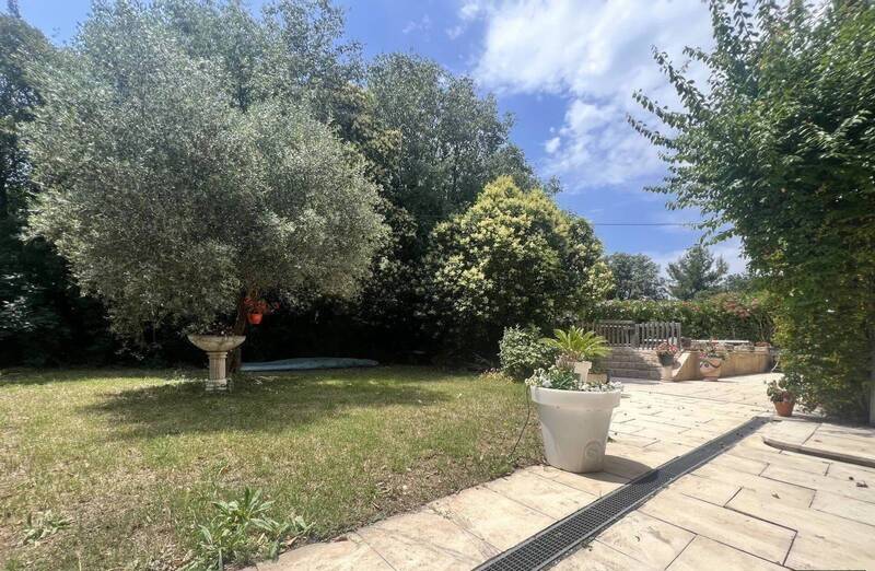 Maison à vendre, 217m², SAINTE ANASTASIE