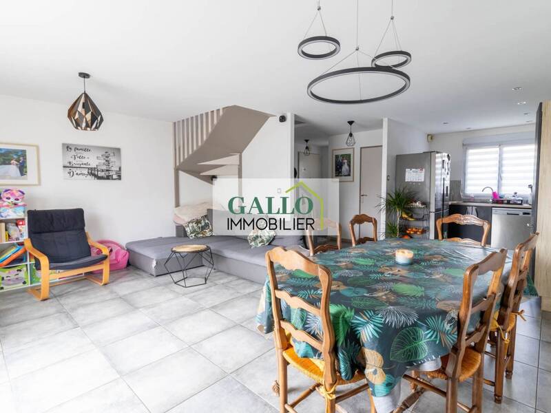 Maison à vendre, 83m², L'ISLE D'ABEAU