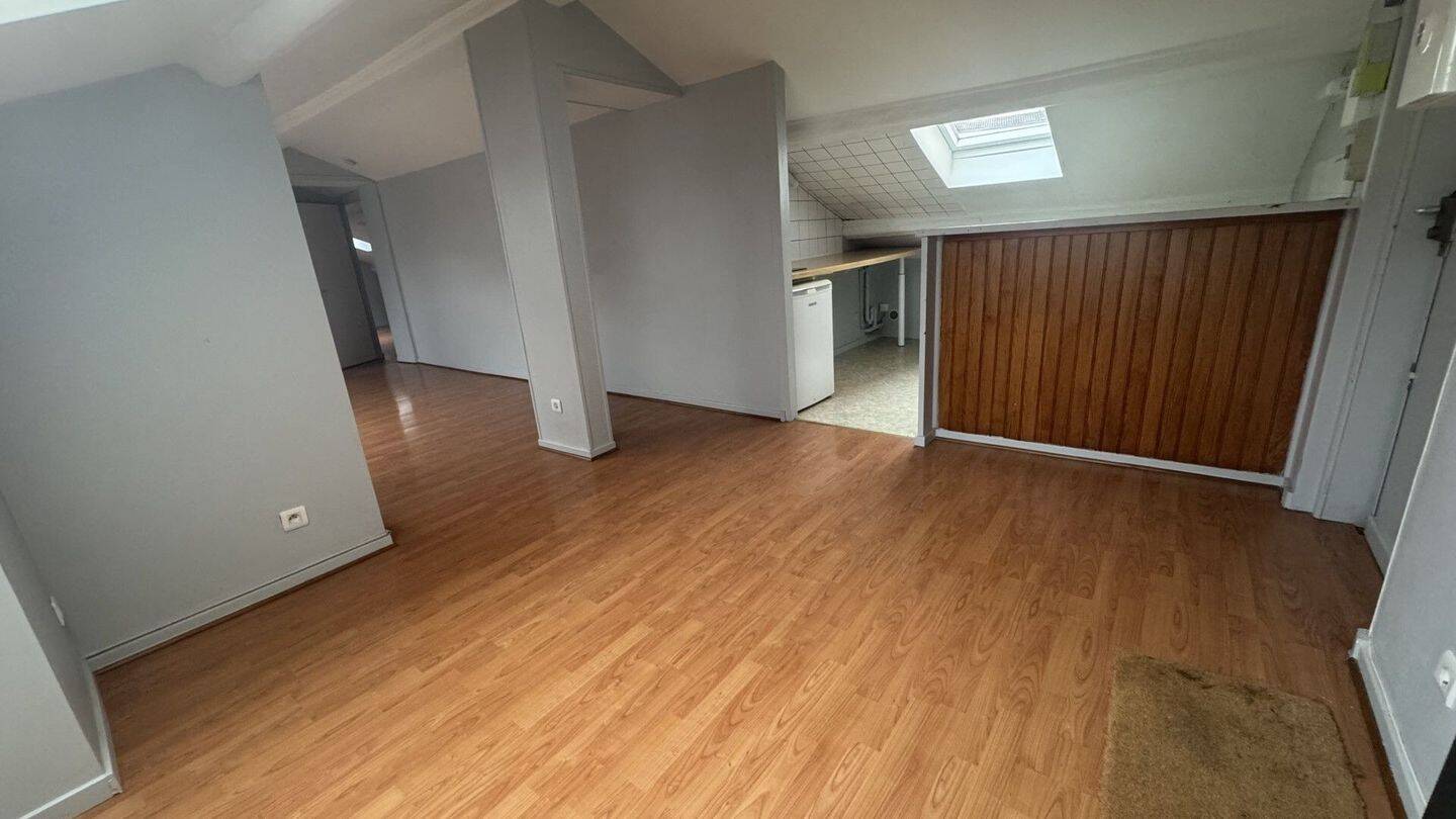 Maison à louer, 32m², TASSIN LA DEMI LUNE