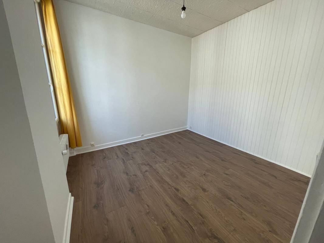 Maison à vendre, 17m², SOISY SUR SEINE