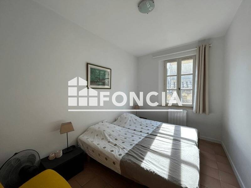 Maison à louer, 71m², UZES