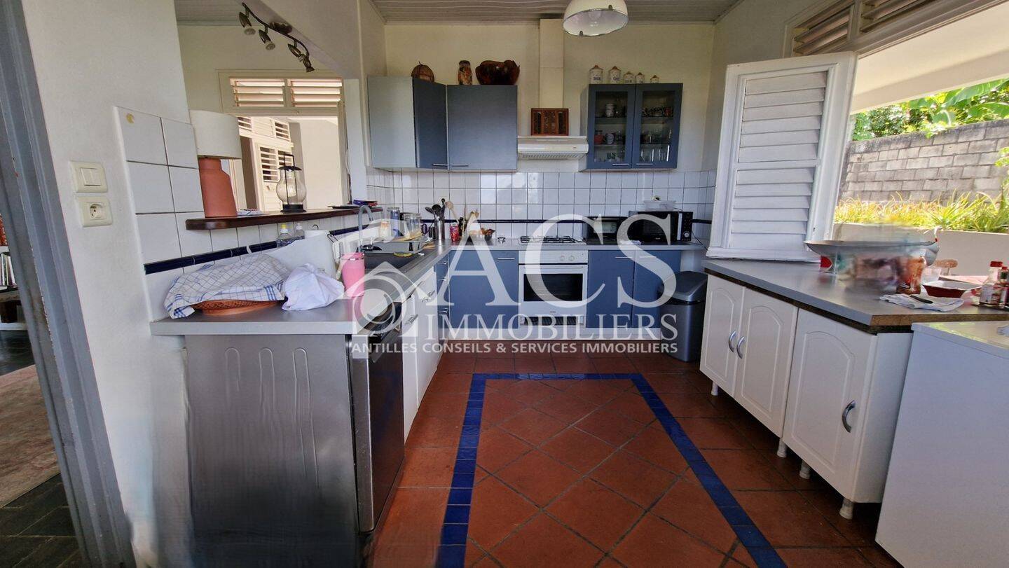 Maison à vendre, 217m², FORT DE FRANCE