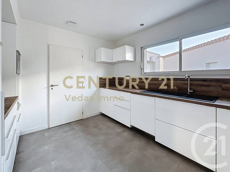 Maison à louer, 103m², MONTBAZIN