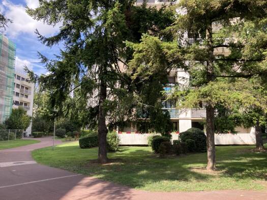 Appartement à louer 1 463 € 4 pièces 3 chambres 82,2 m² 5ème étage Athis-Mons 91200