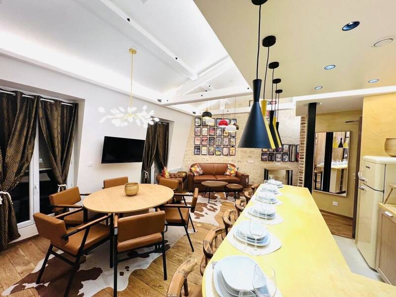 Maison à louer, 62m², PARIS 17E