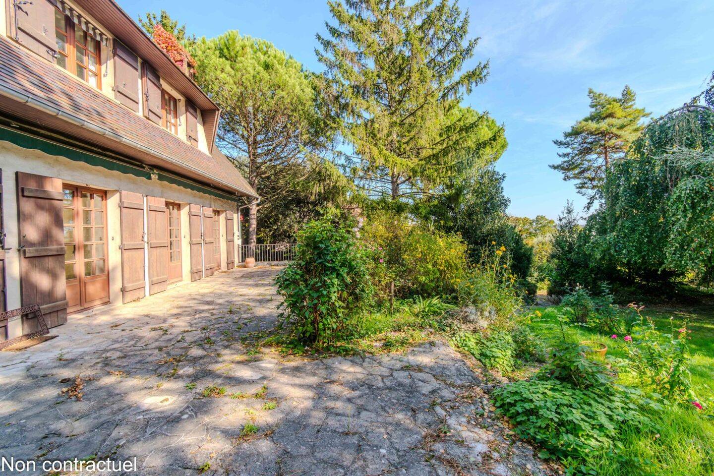 Maison à vendre, 330m², DEUIL LA BARRE