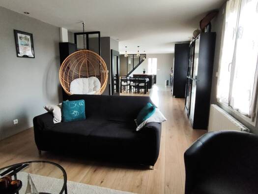 Appartement à vendre 249 000 € 3 pièces 2 chambres 96 m² 1er étage Pont de Cheruy 38230