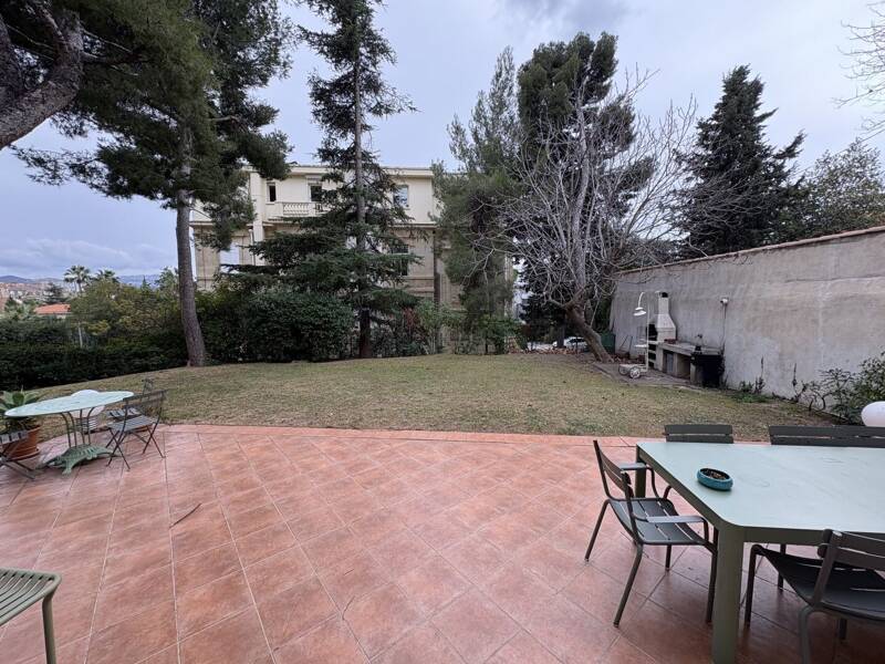 Maison à louer, 165m², MARSEILLE 8E