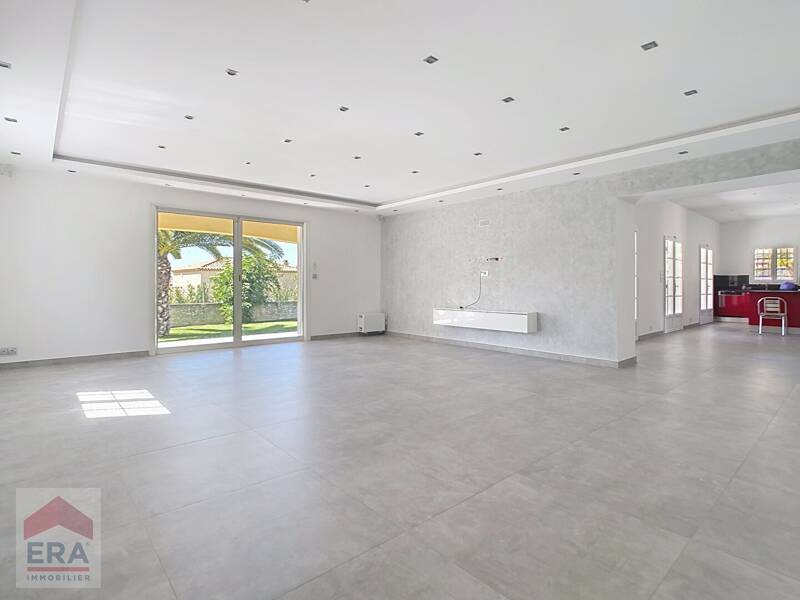 Maison à louer, 214m², MARSEILLE 13E