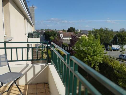Duplex à vendre 240 000 € 3 pièces 2 chambres 59,27 m² Étage 2/2 Bois Notre Dame Pontault-Combault 77340