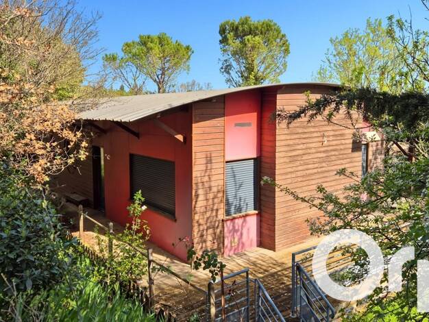 Maison à vendre 229 000 € 3 pièces 2 chambres 80 m² 1 720 m² de terrain Nord Pont-Saint-Esprit 30130