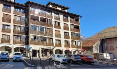 Appartement à vendre 472 500 € 4 pièces 3 chambres 97,5 m² Étage 1/4 Nord Thônes 74230