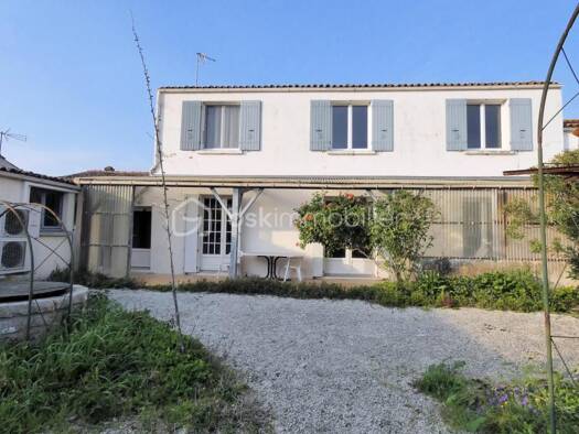 Maison à vendre 249 000 € 8 pièces 5 chambres 170 m² 322 m² de terrain Marennes-Hiers-Brouage 17320