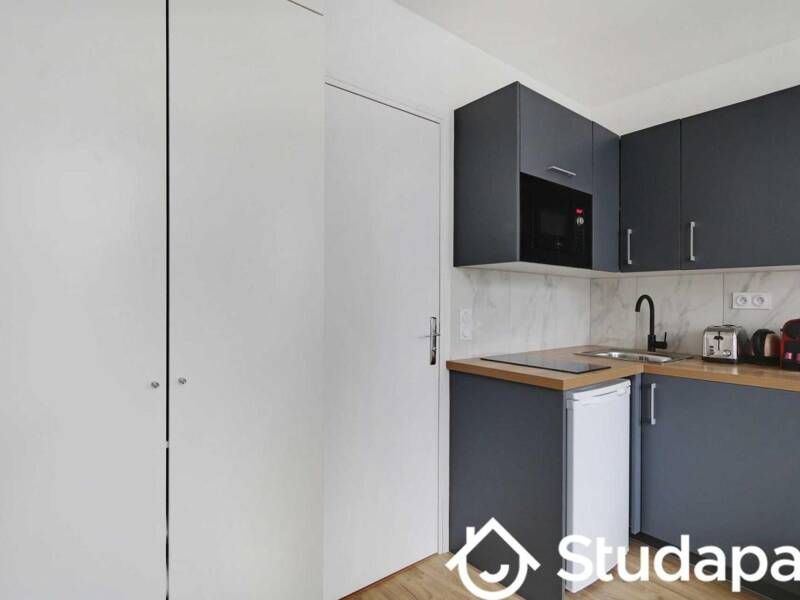 Maison à louer, 14m², PARIS 17E