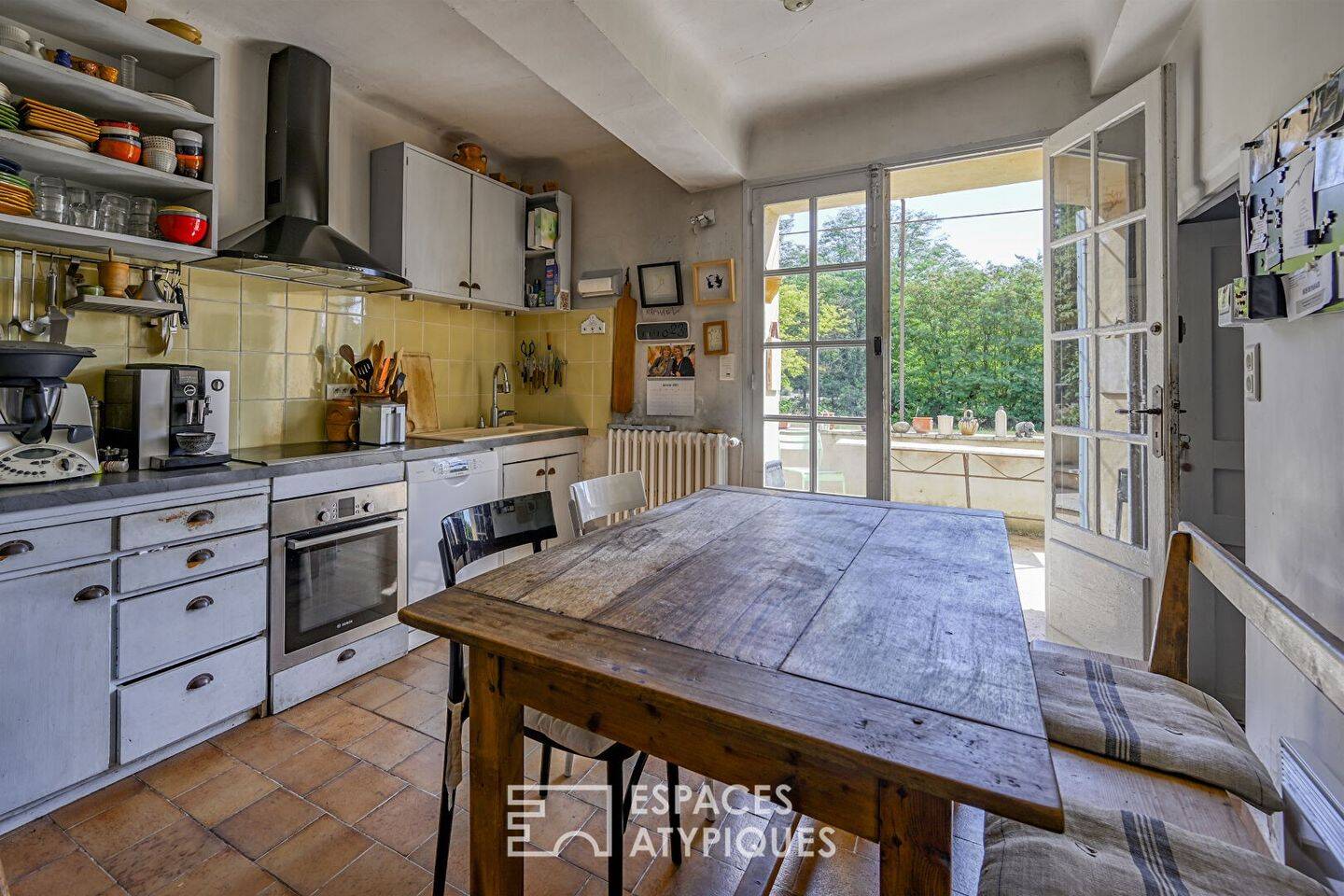 Maison à vendre, 445m², LA TOUR D'AIGUES