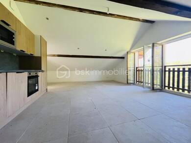 Appartement à vendre 330 000 € 6 pièces 3 chambres 135 m² Dernier étage, Étage 3/3 Bernex 74500