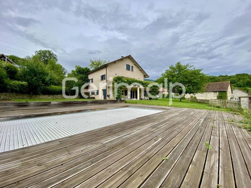 Maison à louer, 214m², CHESSENAZ