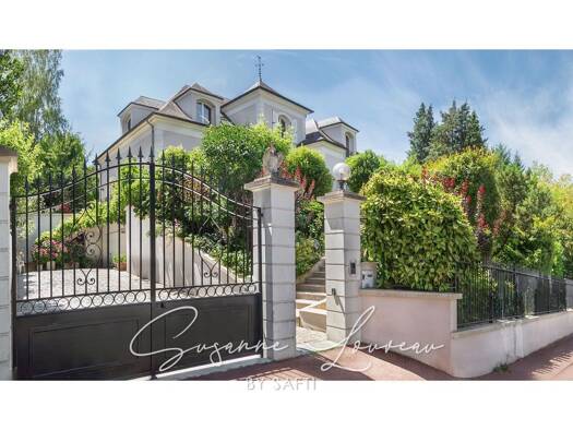 Villa à vendre 1 095 000 € 9 pièces 6 chambres 215 m² 910 m² de terrain L'Étang-la-Ville 78620