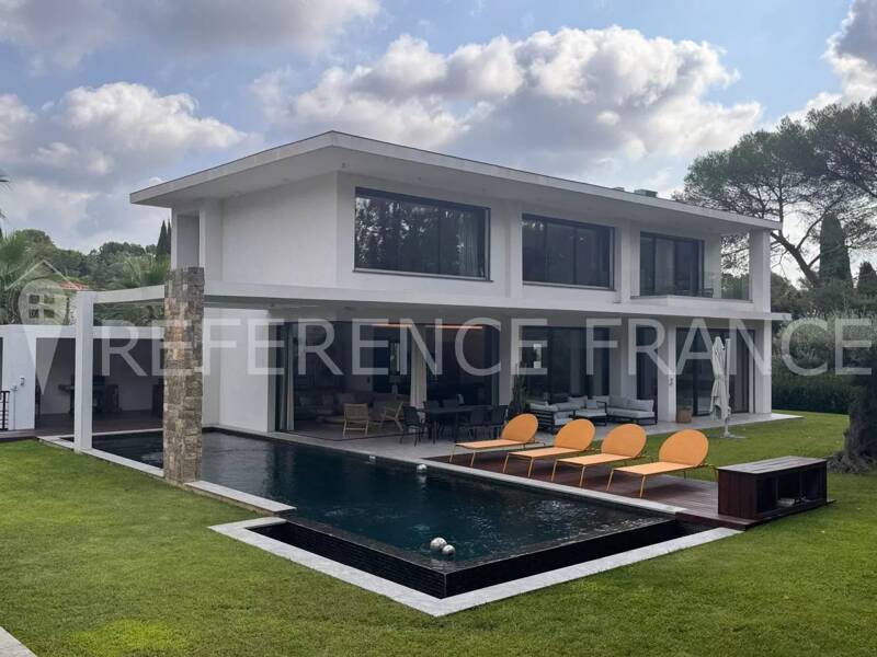 Maison à louer, 400m², MOUGINS