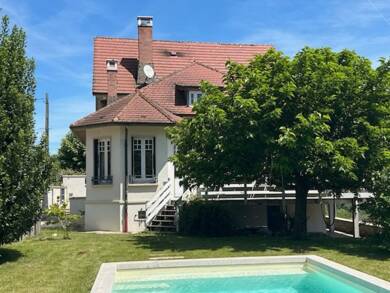 Maison à vendre 480 000 € 8 pièces 4 chambres 190 m² 1 380 m² de terrain Varambon 01160