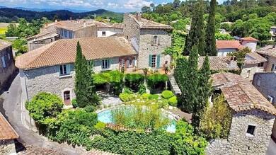 Maison à vendre 678 000 € 21 pièces 8 chambres 400 m² 761 m² de terrain Massanes 30350