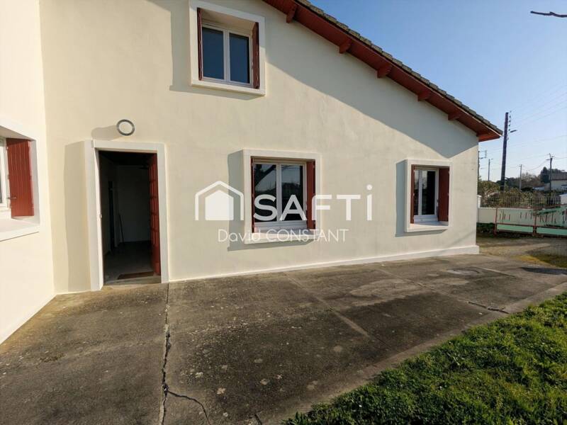 Maison à vendre, 150m², SAINT JEAN D'ANGELY