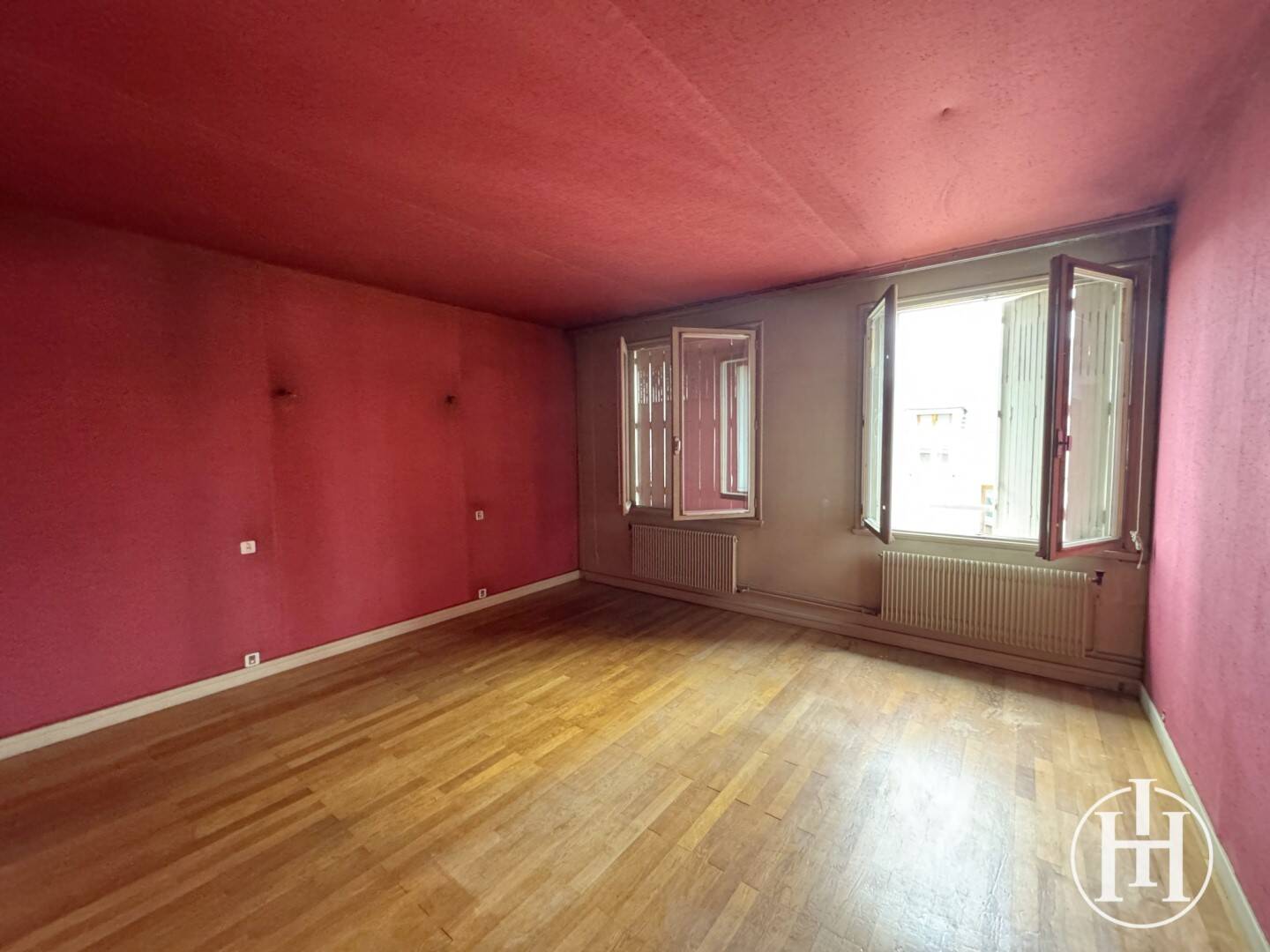 Maison à vendre, 137m², SAINT AMAND MONTROND