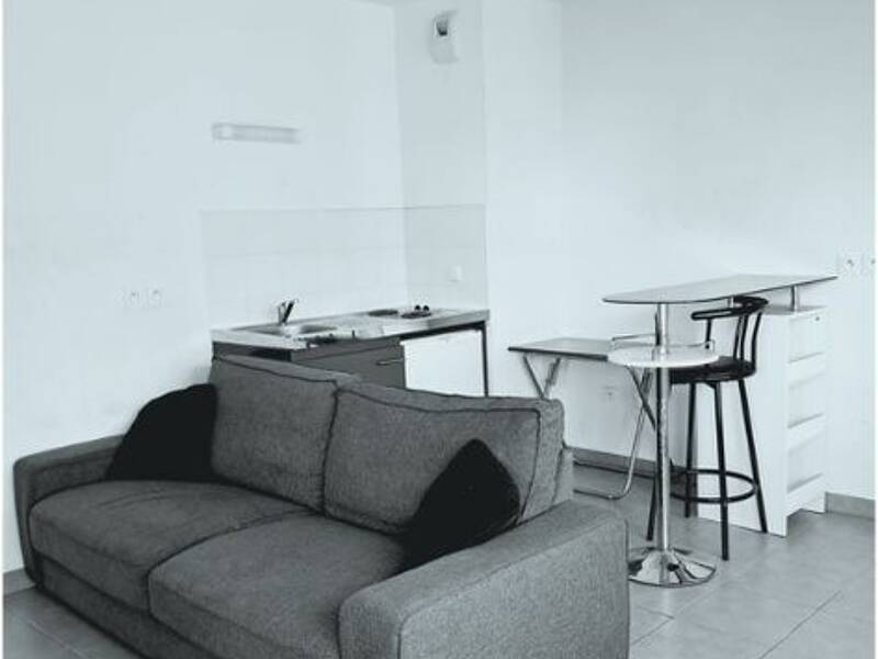 Maison à louer, 29m², MARSEILLE 3E