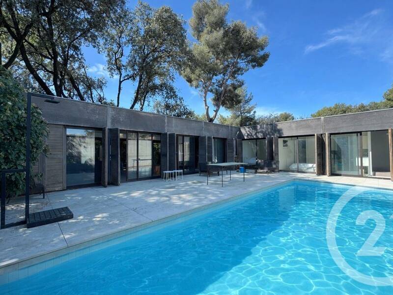 Maison à louer, 158m², MARSEILLE 12E