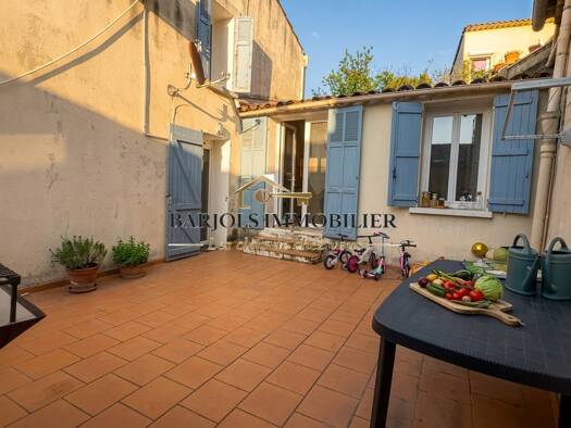 Maison à vendre 165 000 € 4 pièces 2 chambres 80 m² 30 m² de terrain Barjols 83670