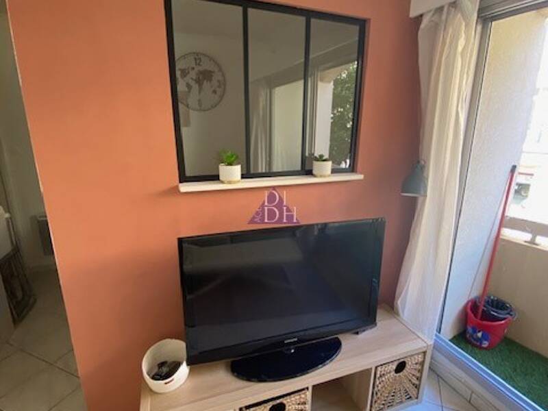 Maison à louer, 29m², HYERES