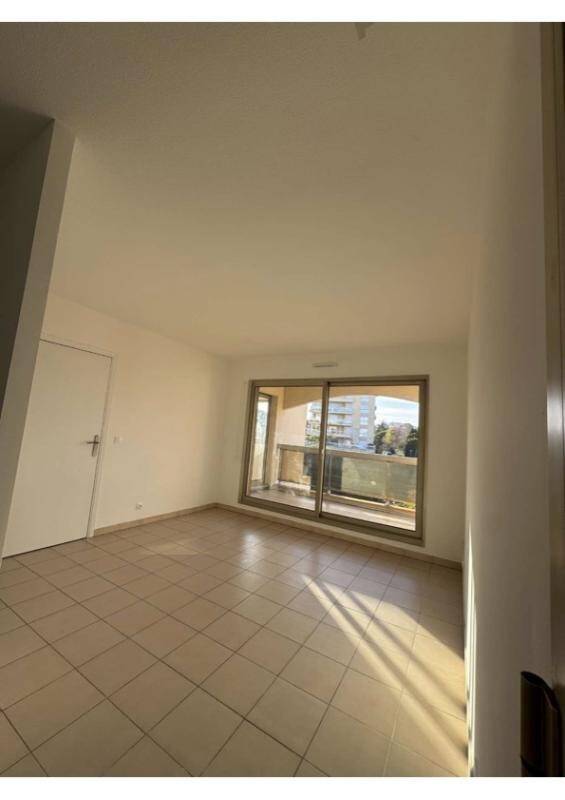 Maison à louer, 35m², ANTIBES
