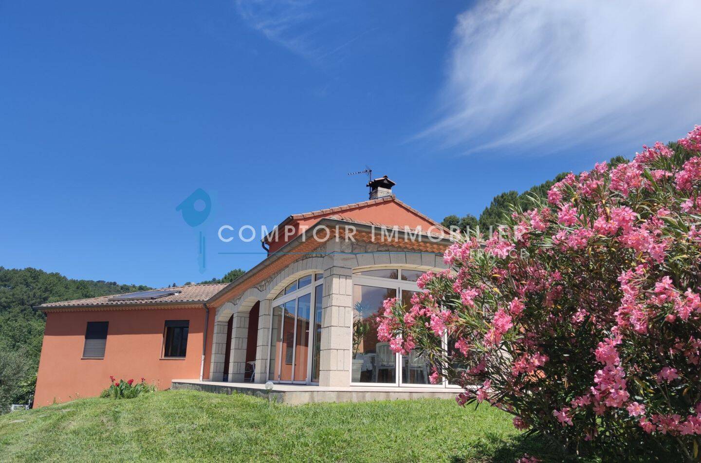 Maison à vendre, 200m², VALS LES BAINS