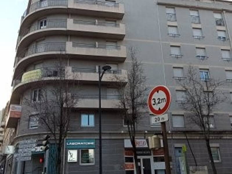 Maison à louer, 19m², SAINT ETIENNE