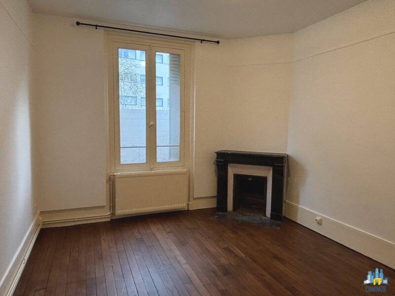 Maison à louer, 51m², COURBEVOIE