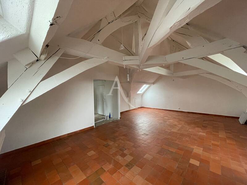 Maison à louer, 72m², FENEU