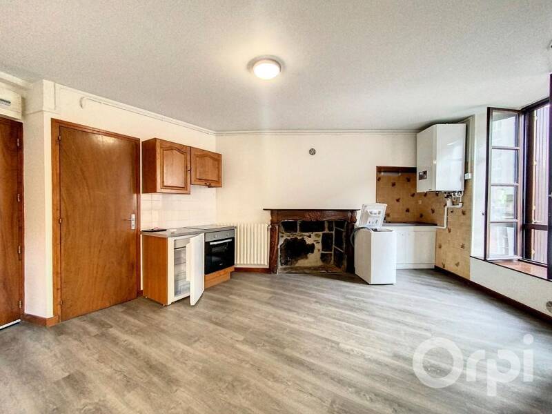 Maison à louer, 0m², SAINT FLOUR